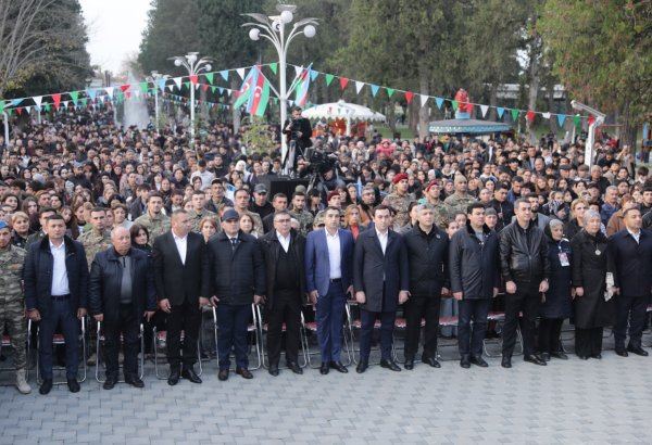 Xaçmazda "Zəfərin Mübarək, Suveren Azərbaycan” adlı bayram konserti təşkil olunub (FOTO)