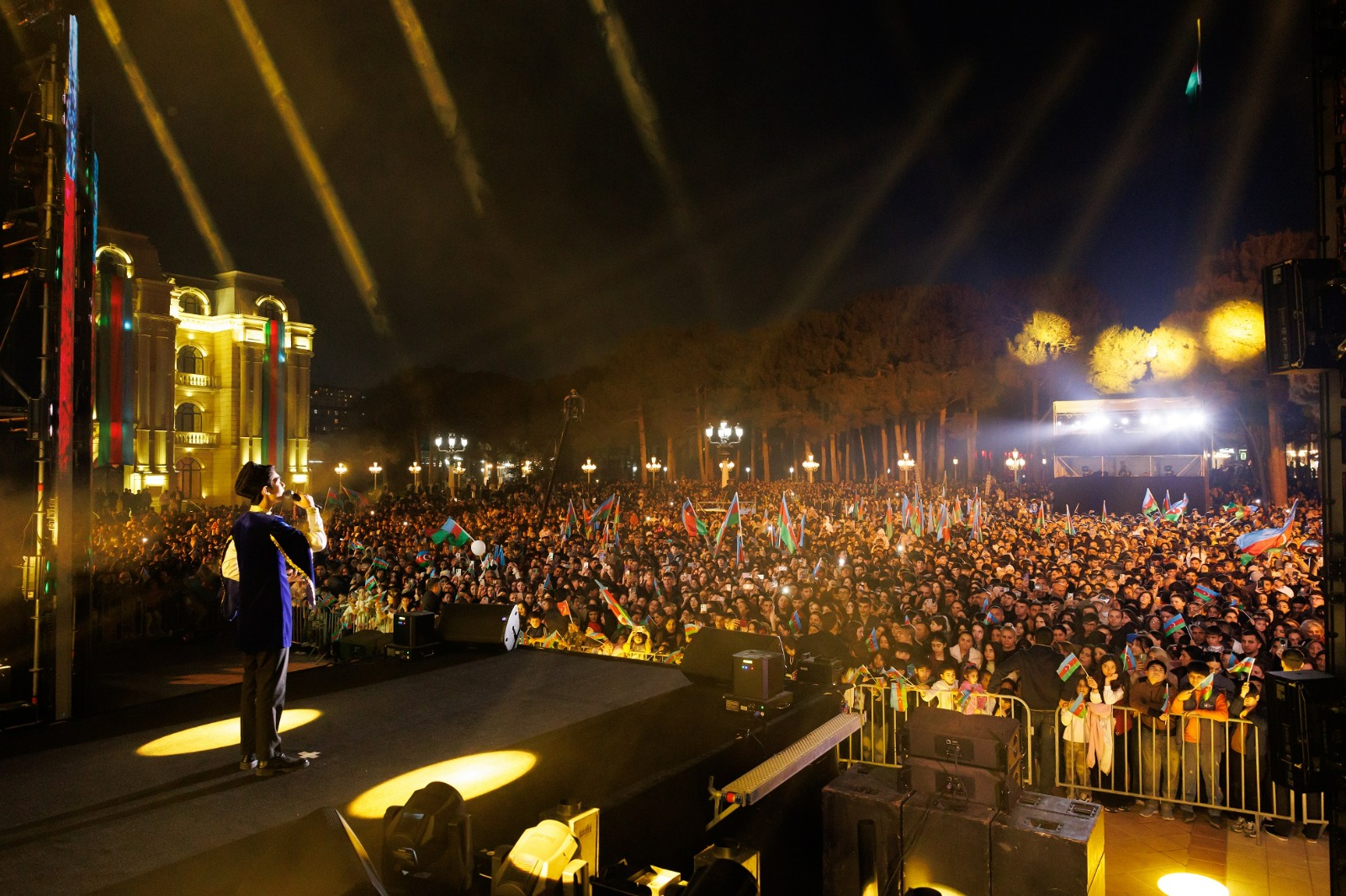 Zəfər Günü Abşeron rayonunda coşqu ilə qeyd olunub (FOTO)