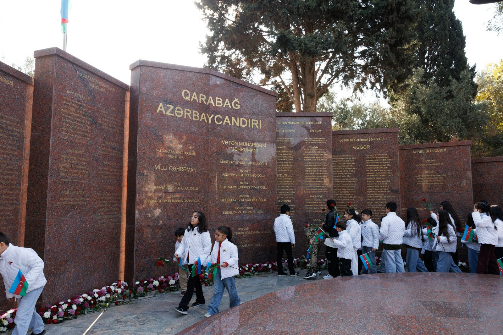 Zəfər Günü Abşeron rayonunda coşqu ilə qeyd olunub (FOTO)