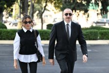 Prezident İlham Əliyev, Birinci xanım Mehriban Əliyeva, Türkiyə Prezidenti Rəcəb Tayyib Ərdoğan, Pakistan Baş naziri Məhəmməd Şahbaz Şərif hərbi paradda iştirak ediblər (FOTO/VİDEO) (YENİLƏNİB -4)