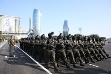 Prezident İlham Əliyev, Birinci xanım Mehriban Əliyeva, Türkiyə Prezidenti Rəcəb Tayyib Ərdoğan, Pakistan Baş naziri Məhəmməd Şahbaz Şərif hərbi paradda iştirak ediblər (FOTO/VİDEO) (YENİLƏNİB -4)