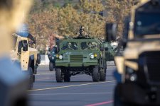 Prezident İlham Əliyev, Birinci xanım Mehriban Əliyeva, Türkiyə Prezidenti Rəcəb Tayyib Ərdoğan, Pakistan Baş naziri Məhəmməd Şahbaz Şərif hərbi paradda iştirak ediblər (FOTO/VİDEO) (YENİLƏNİB -4)