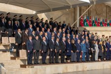 Prezident İlham Əliyev, Birinci xanım Mehriban Əliyeva, Türkiyə Prezidenti Rəcəb Tayyib Ərdoğan, Pakistan Baş naziri Məhəmməd Şahbaz Şərif hərbi paradda iştirak ediblər (FOTO/VİDEO) (YENİLƏNİB -4)