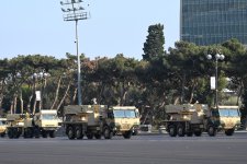 Prezident İlham Əliyev, Birinci xanım Mehriban Əliyeva, Türkiyə Prezidenti Rəcəb Tayyib Ərdoğan, Pakistan Baş naziri Məhəmməd Şahbaz Şərif hərbi paradda iştirak ediblər (FOTO/VİDEO) (YENİLƏNİB -4)