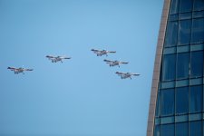 Prezident İlham Əliyev, Birinci xanım Mehriban Əliyeva, Türkiyə Prezidenti Rəcəb Tayyib Ərdoğan, Pakistan Baş naziri Məhəmməd Şahbaz Şərif hərbi paradda iştirak ediblər (FOTO/VİDEO) (YENİLƏNİB -4)