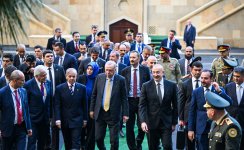 Prezident İlham Əliyev, Birinci xanım Mehriban Əliyeva, Türkiyə Prezidenti Rəcəb Tayyib Ərdoğan, Pakistan Baş naziri Məhəmməd Şahbaz Şərif hərbi paradda iştirak ediblər (FOTO/VİDEO) (YENİLƏNİB -4)