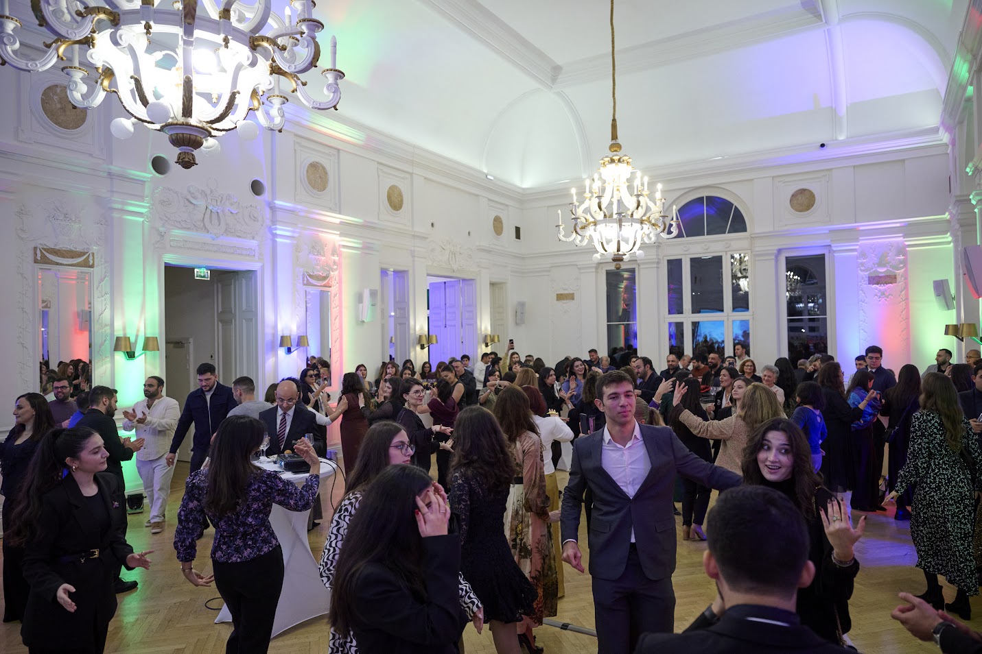 Zəfər Günü Strasburqda təntənə ilə qeyd olunub (FOTO)