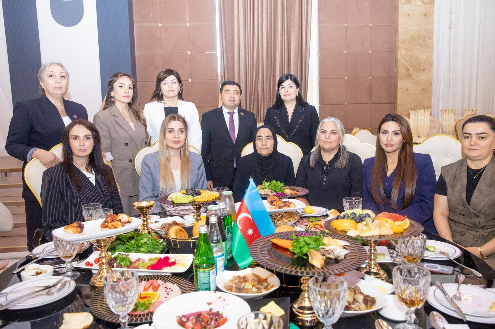 Abşeron rayonunda 8 Noyabr - Zəfər Günü ilə bağlı şəhid ailələri ilə görüş keçirilib (FOTO)