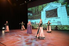 Zəfər Günü Niderlandda böyük coşqu ilə qeyd edilib (FOTO)