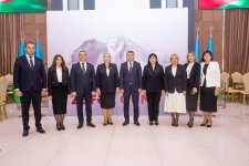 Abşeron rayonunda 8 Noyabr - Zəfər Günü ilə bağlı şəhid ailələri ilə görüş keçirilib (FOTO)