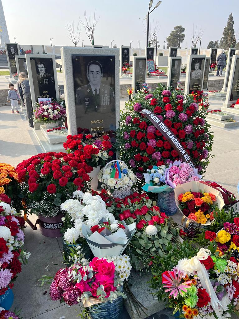 Beş il əvvəl Xankəndidə şəhid olan mayor Fərid Ələkbərovun anım günüdür (FOTO)