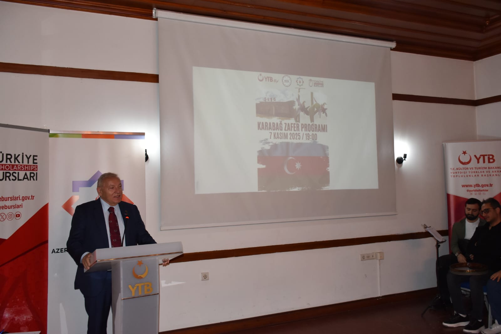 Azərbaycanlı gənclər Ankarada Qarabağ Zəfərinin 5 illiyini qeyd ediblər (FOTO)