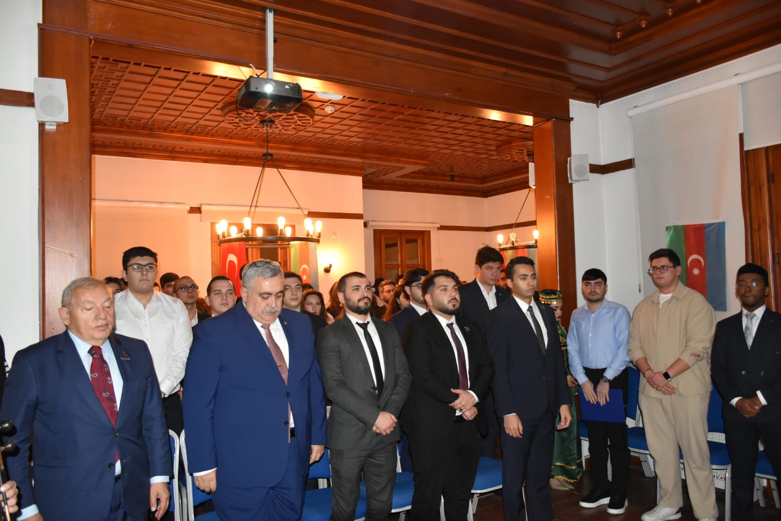 Azərbaycanlı gənclər Ankarada Qarabağ Zəfərinin 5 illiyini qeyd ediblər (FOTO)