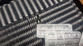 Şirniyyat qutularının içərisində gizlədilən dərman preparatları aşkar edilib (FOTO)