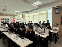 Yessenov Universitetində Zəfər Gününə həsr olunan açıq dərs keçirilib