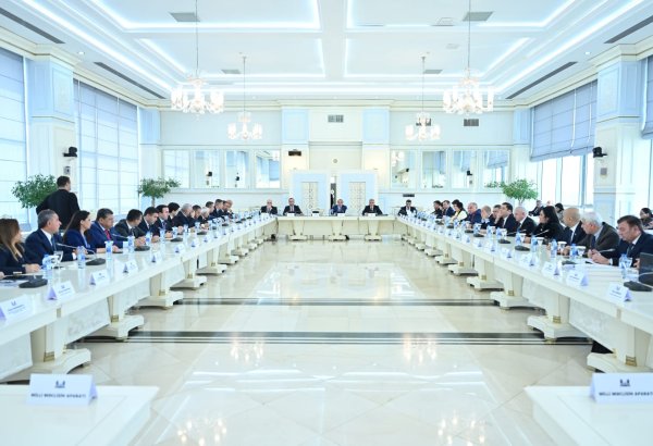 Milli Məclis komitələrinin birgə iclasında 2026-cı ilin dövlət büdcəsi müzakirə olunub (FOTO/YENİLƏNİB)