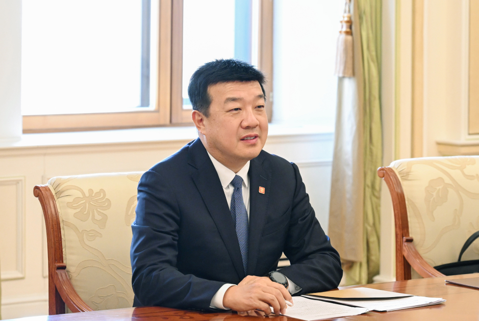 Prezident İlham Əliyev Çinin “China Datang Corporation Ltd.” şirkətinin nümayəndə heyətini qəbul edib (FOTO)