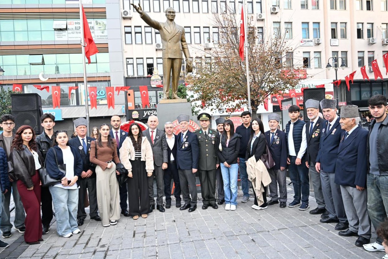 Vətən müharibəsinin şəhid və qazilərinin əmanətləri İstanbulda (FOTO)