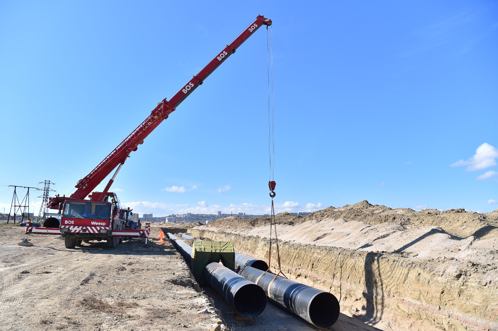 Zığ–Hövsan kanalizasiya kollektorunun inşasına başlanılıb (FOTO)