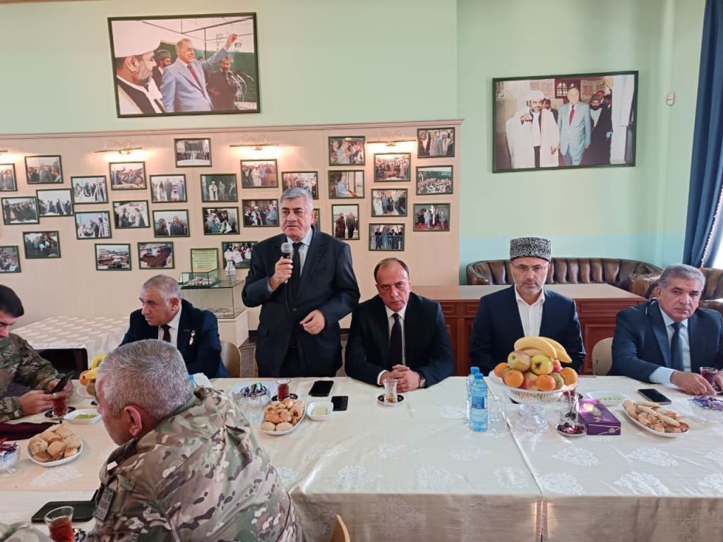 Bibiheybət məscid-ziyarətgah Kompleksində şəhidlərin əziz xatirəsi anılıb (FOTO)