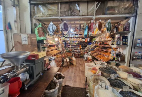 Paytaxtda iki bazarda yağların qanunsuz emalı və satışı müəyyən edilib