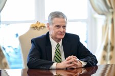 Prezident İlham Əliyev ABŞ-nin İsa Məsihin Sonuncu Gün Müqəddəsləri Kilsəsinin nümayəndə heyətini qəbul edib (FOTO)