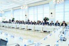 Milli Məclis komitələrinin birgə iclasında 2026-cı ilin dövlət büdcəsi müzakirə olunub (FOTO/YENİLƏNİB)