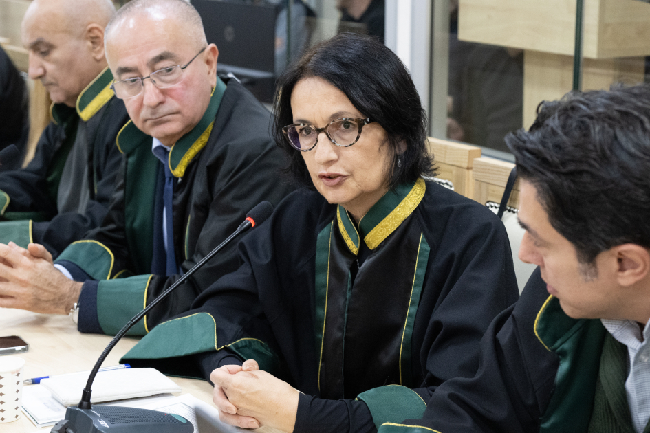 Ermənistan vətəndaşlarının məhkəməsində təqsirləndirilən şəxslərin cəzalandırılmasına dair prokurorların təklifləri səsləndirilib (FOTO)