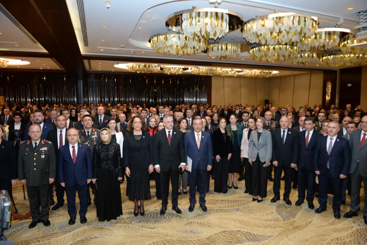 Bakıda Şimali Kipr Türk Respublikasının müstəqilliyinin 42-ci ildönümü qeyd olunub (FOTO)