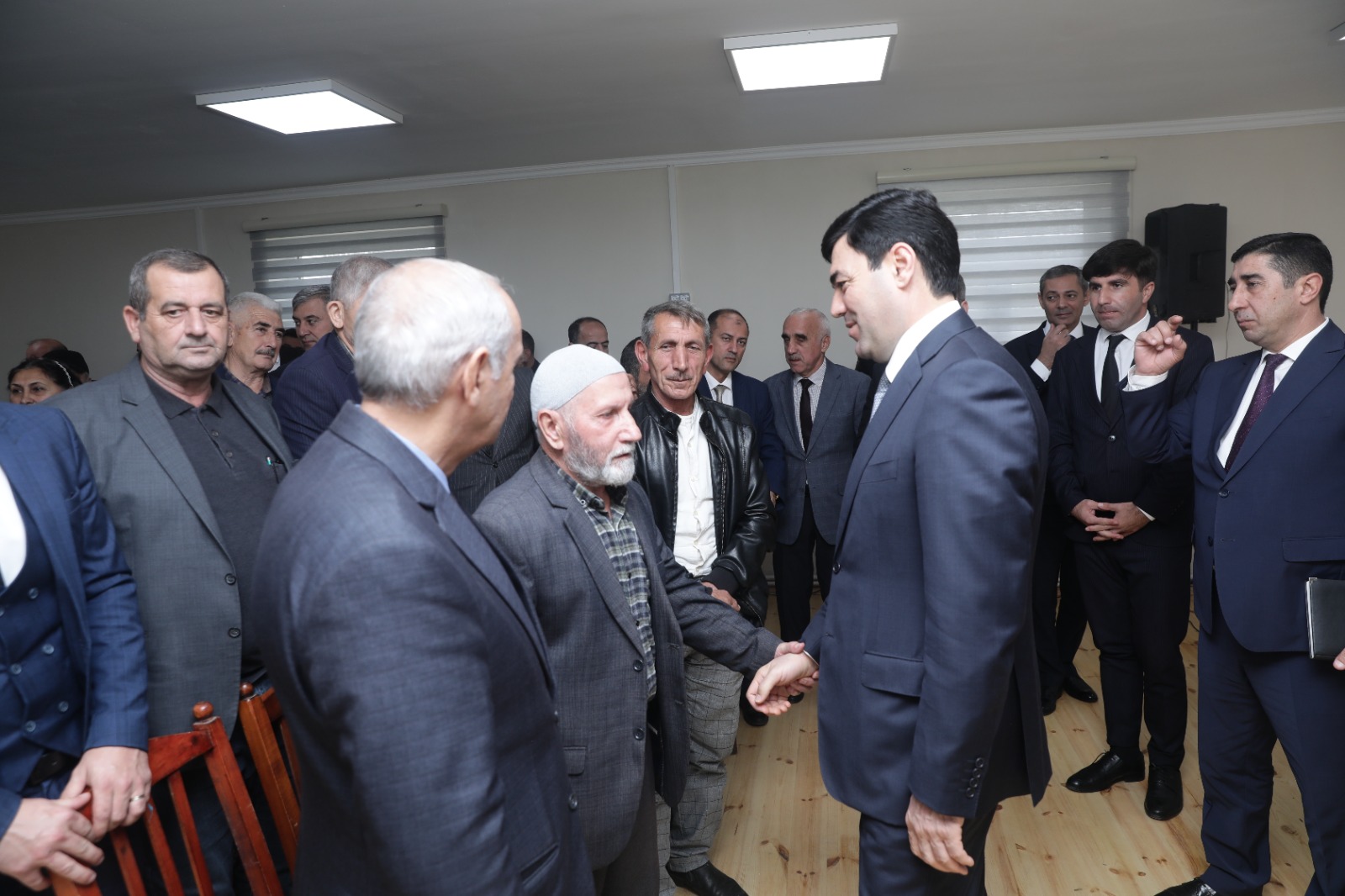 Xaçmazın Aslanoba kəndində səyyar qəbul keçirilib (FOTO)