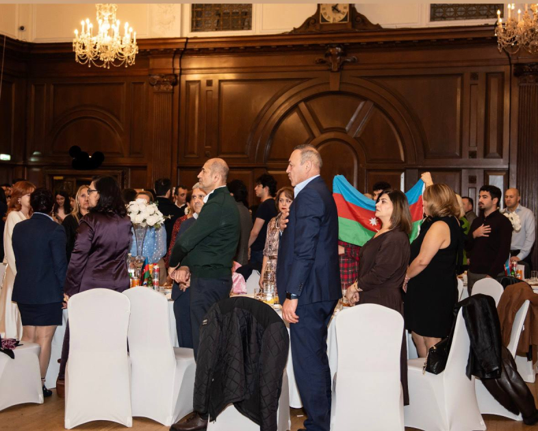 Londonda “Vətən müharibəsi tarixi. Şəxsiyyət faktoru” kitabının təqdimatı keçirilib (FOTO)