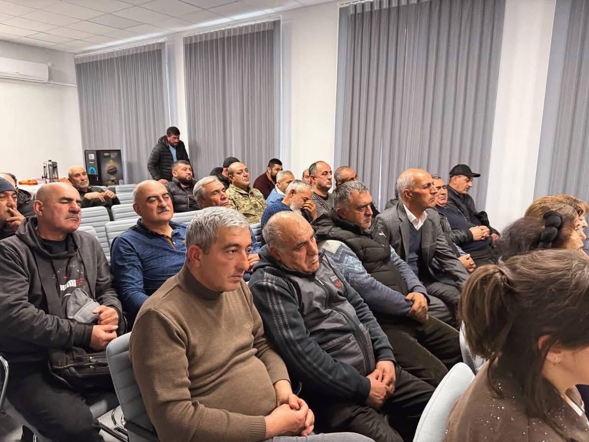 Zəfər Günü Krivoy Roqda qeyd olunub (FOTO)