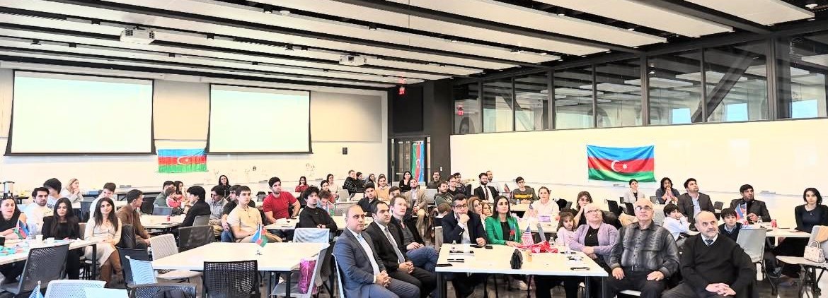 İllinoys Universitetində 8 Noyabr – Zəfər Günü qeyd olunub (FOTO)