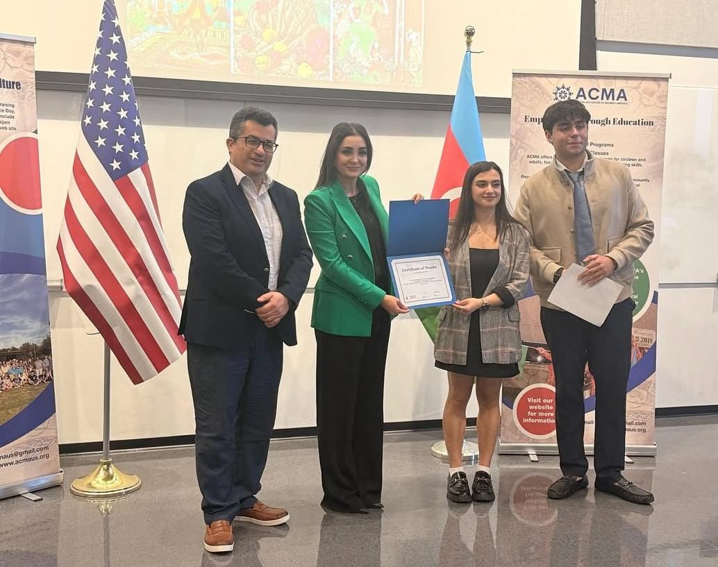 İllinoys Universitetində 8 Noyabr – Zəfər Günü qeyd olunub (FOTO)