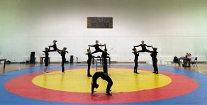 Zəfər Gününün qəhrəman ruhu güləş xalçasında (FOTO)