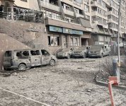 Kiyevə raket hücumu zamanı Azərbaycanın Ukraynadakı səfirliyinə ciddi ziyan dəyib, yaralanan yoxdur (FOTO)