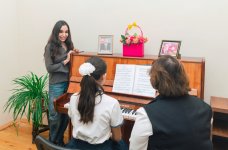 Heydər Əliyev Fondunun vitse-prezidenti Leyla Əliyeva Mingəçevirdə şəhid ailəsini ziyarət edib, bir sıra sosial müəssisələrlə tanış olub (FOTO)