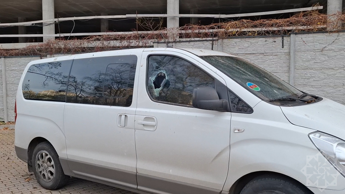 Kiyevə raket hücumu zamanı Azərbaycanın Ukraynadakı səfirliyinə ciddi ziyan dəyib, yaralanan yoxdur (FOTO)