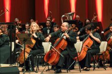 Heydər Əliyev Fondunun vitse-prezidenti Leyla Əliyeva Plasido Dominqonun Heydər Əliyev Mərkəzindəki konsertində iştirak edib (FOTO/VİDEO)