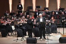 Heydər Əliyev Fondunun vitse-prezidenti Leyla Əliyeva Plasido Dominqonun Heydər Əliyev Mərkəzindəki konsertində iştirak edib (FOTO/VİDEO)