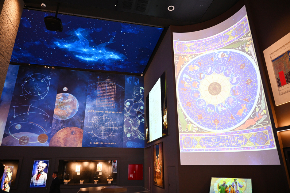 Prezident İlham Əliyev Daşkənddə İslam Sivilizasiyası Mərkəzi ilə tanış olub (FOTO) (YENİLƏNİB)