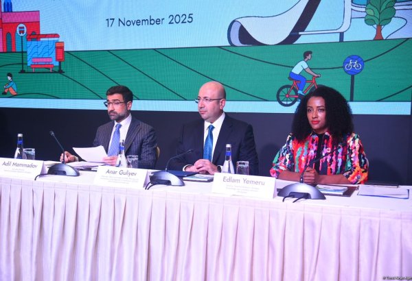 Bakıda WUF13 ilə əlaqədar diplomatik korpus üçün hibrid formatda məlumatlandırma sessiyası keçirilib (FOTO)