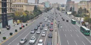 Sürücülərin NƏZƏRİNƏ: Paytaxtın bir sıra yollarında tıxac var - SİYAHI (FOTO)