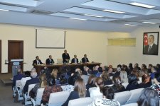 Paytaxt rayonlarında soyuq qışa hazırlıqla bağlı müşavirələr keçirilir (FOTO)