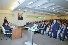 Paytaxt rayonlarında soyuq qışa hazırlıqla bağlı müşavirələr keçirilir (FOTO)