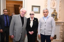 Heydər Əliyev Fondunun vitse-prezidenti Leyla Əliyeva “Neft bumu hamıya gülümsəyir” festivalının açılışında iştirak edib (FOTO)