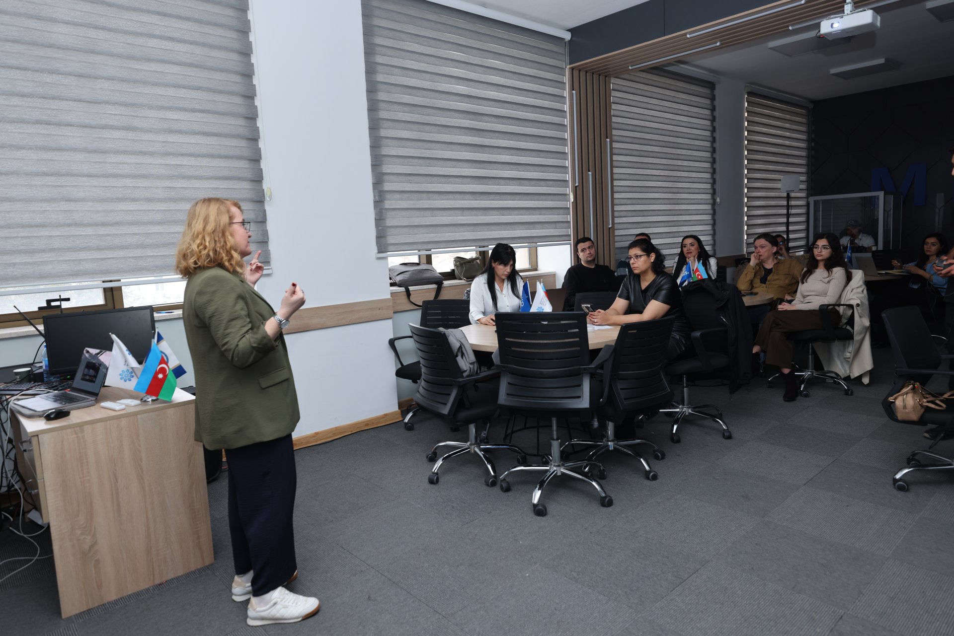 “Euronews Academy” layihəsi çərçivəsində “Rəqəmsal Jurnalistika” mövzusunda təlim proqramına başlanıb (FOTO)