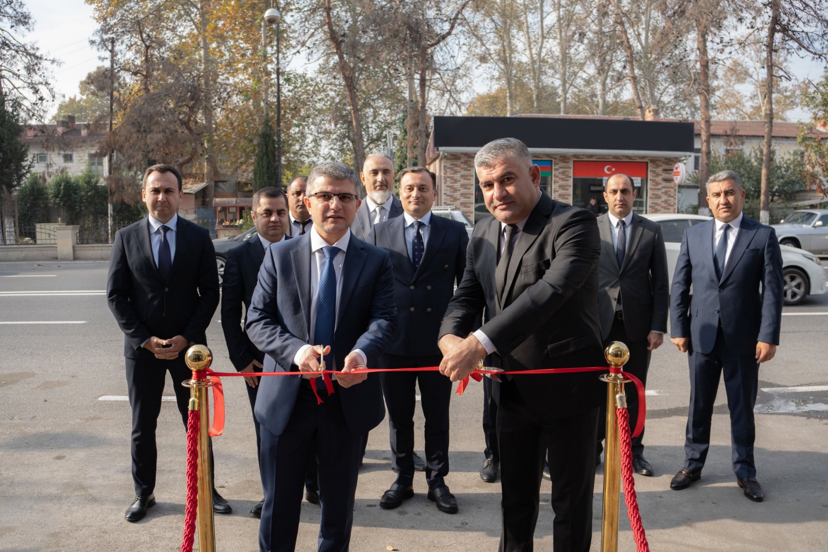 Bank Respublika inkişafını davam etdirir: Göyçayda 40-cı filialını istifadəyə verdi (FOTO)