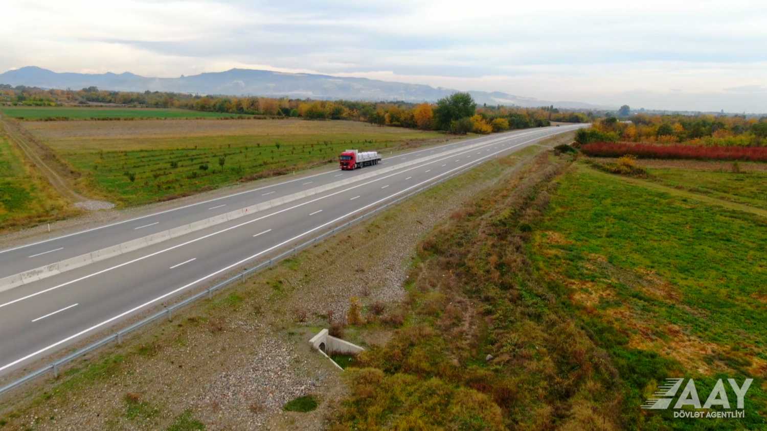 Bakı–Ələt–Qazax magistralının sonuncu hissəsinin genişləndirilməsi yekunlaşmaq üzrədir (FOTO)