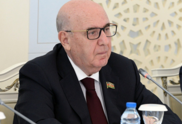 Bir sıra əməliyyatların da İcbari Tibbi Sığorta ilə qarşılanmasına ehtiyac var – Əhliman Əmiraslanov